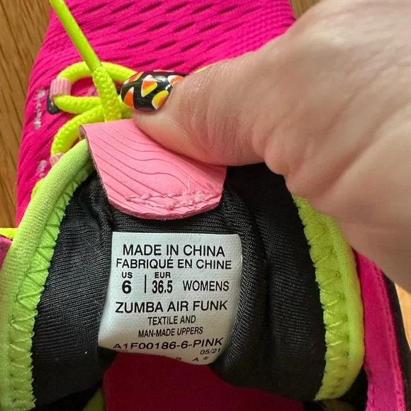 Zumba Fitness Hot Pink Air Funk Dance Sneakers - Size 6 - Picture 7 of 7